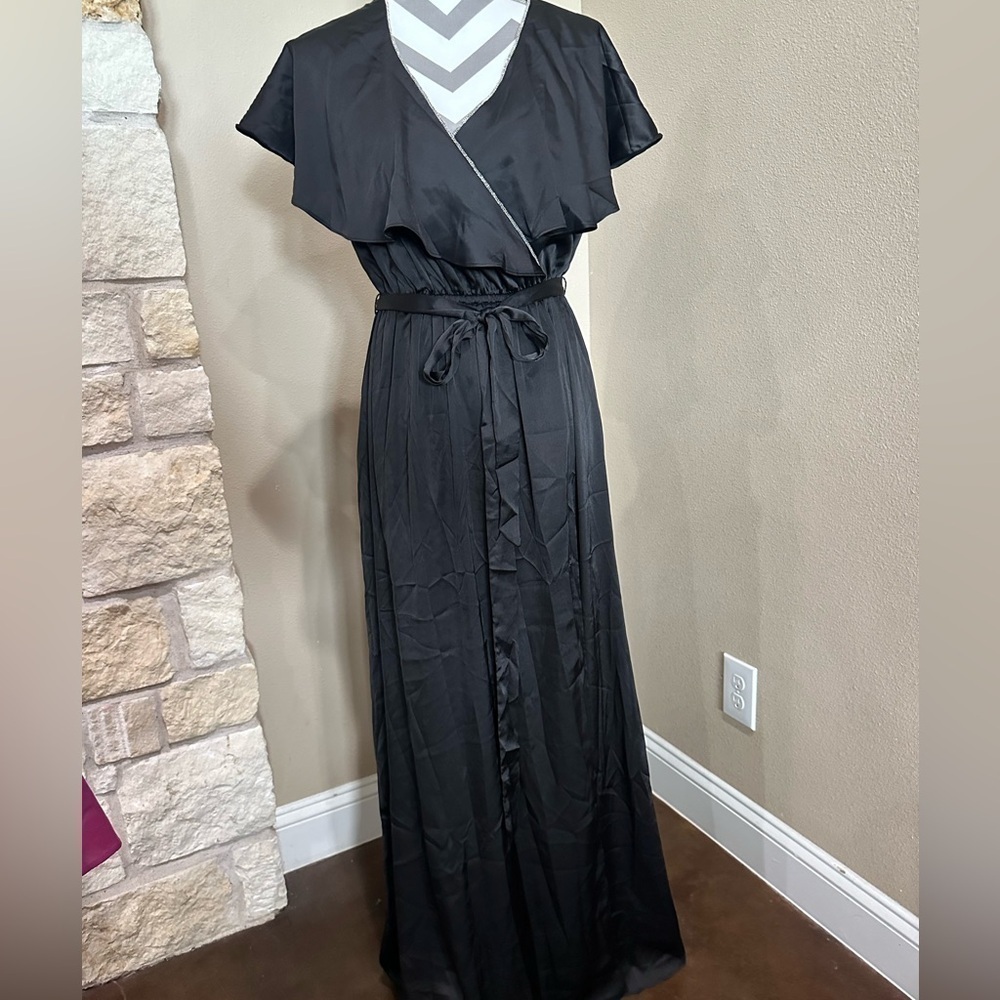 Women’s Mustard Seed black stain maxi with back cutout